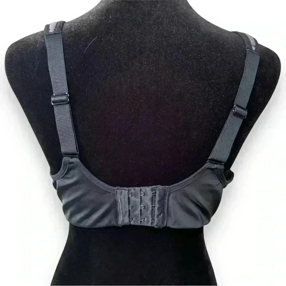Adore Me Gray and Black High Impact 36D Adjustable Straps Contour Sports Bra - Picture 2 of 14